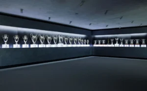 How many trophies does Real Madrid have in total?